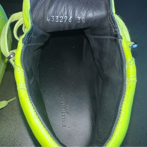 BALENCIAGA Iconic Arena Leather Woman High Top Sneaker Neon Color Size 38. - Picture 7 of 8